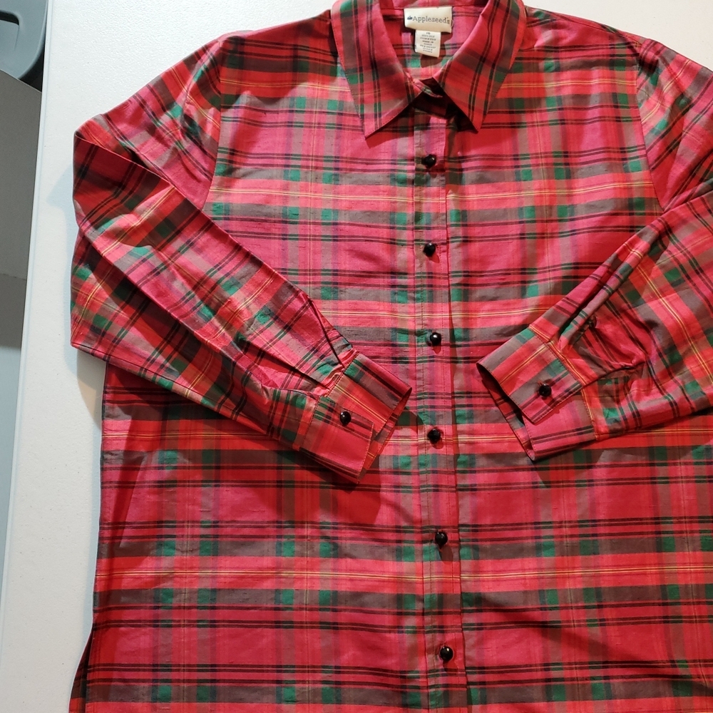 Appleseeds 100% Silk Size 16 Womens Button Up Red and Green Plaid Shirt - Picture 2 of 16